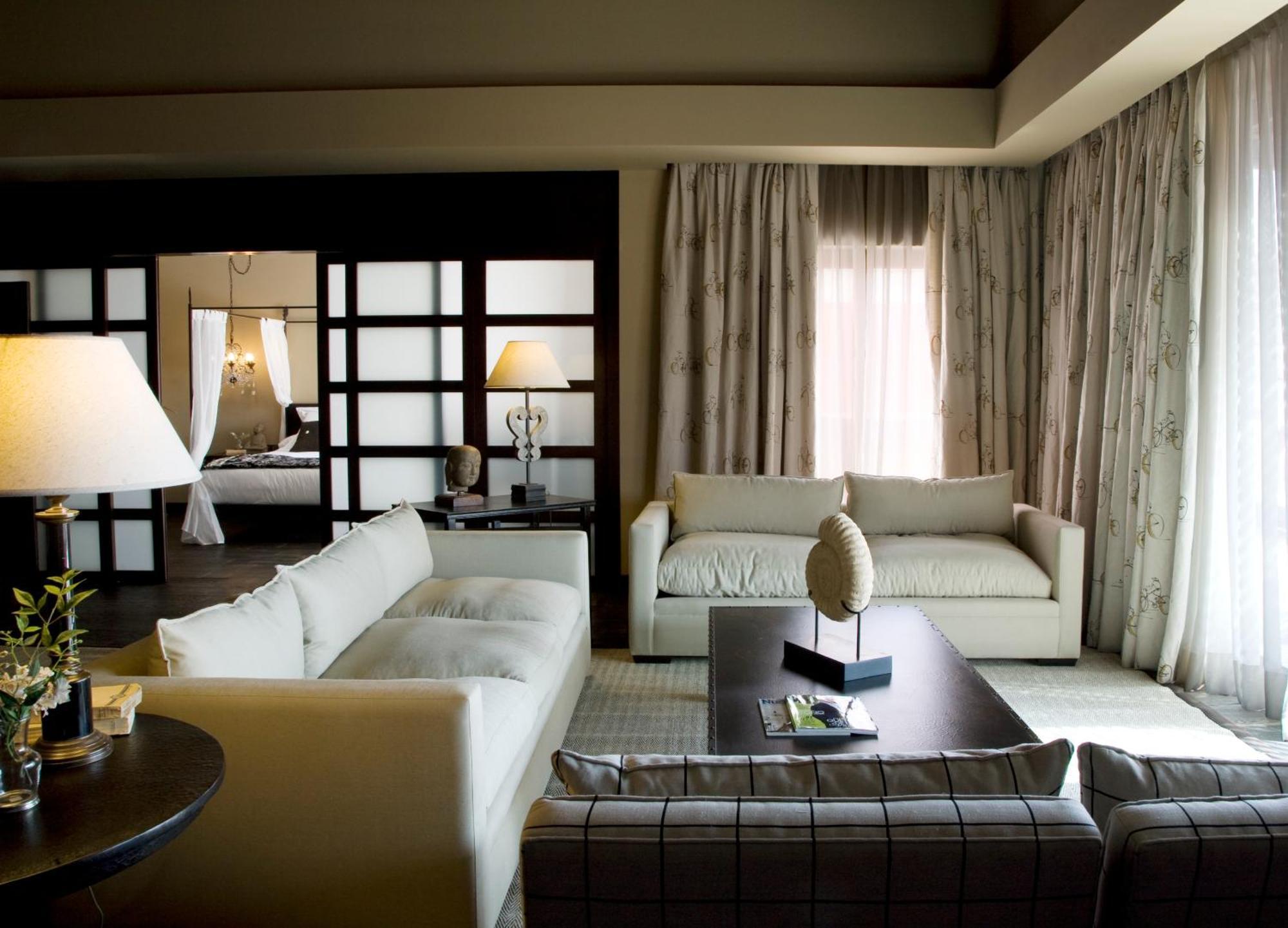 Asia Gardens Hotel & Thai Spa, A Royal Hideaway Hotel Finestrat Exterior photo A suite at the Mandarin Oriental, Munich