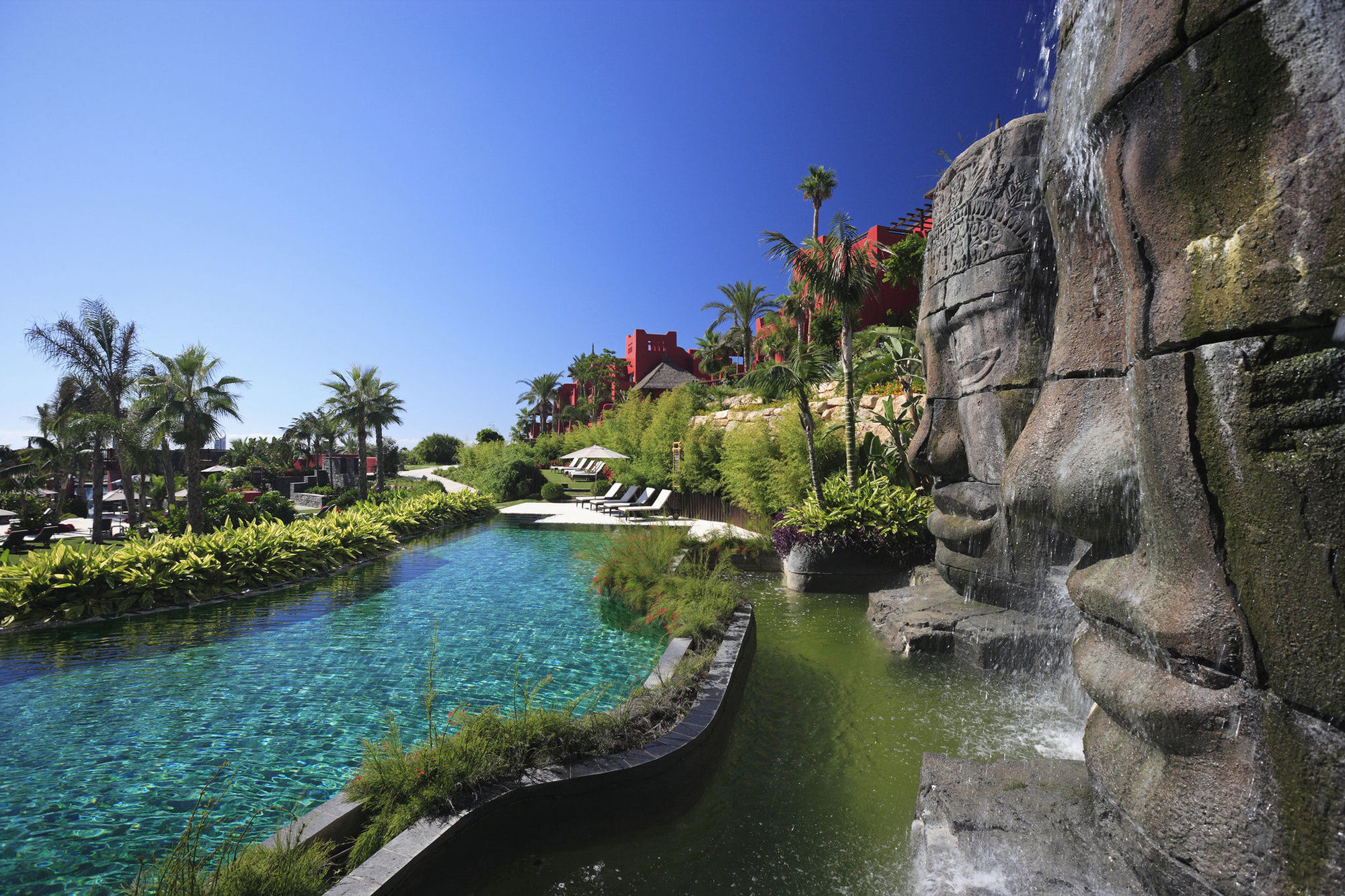 Asia Gardens Hotel & Thai Spa, A Royal Hideaway Hotel Finestrat Facilities photo The pool at the Hard Rock Hotel