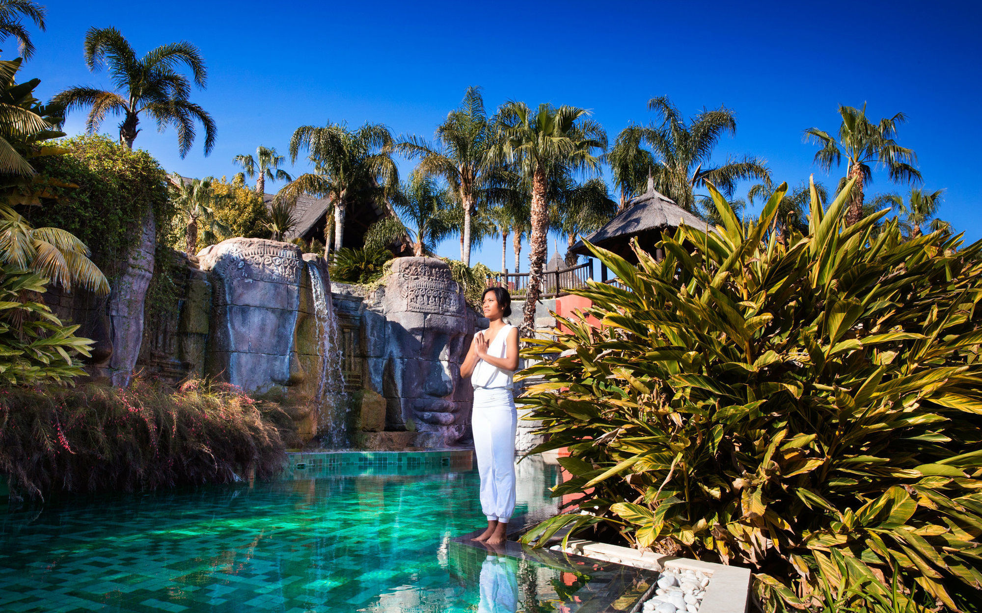 Asia Gardens Hotel & Thai Spa, A Royal Hideaway Hotel Finestrat Facilities photo The Lagoon
