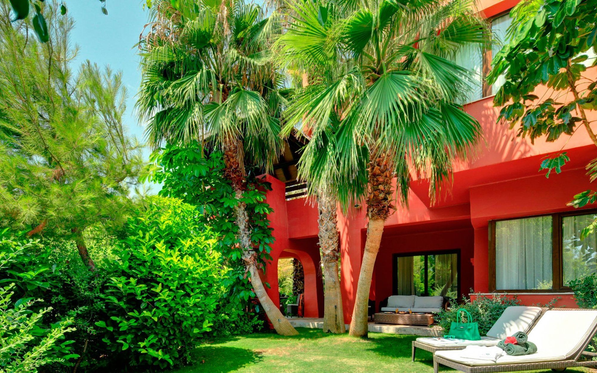 Asia Gardens Hotel & Thai Spa, A Royal Hideaway Hotel Finestrat Exterior photo The exterior of the hotel