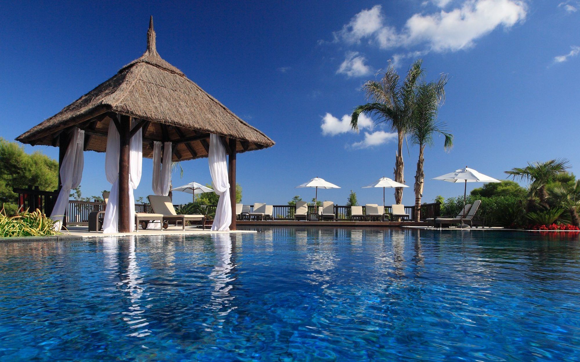 Asia Gardens Hotel & Thai Spa, A Royal Hideaway Hotel Finestrat Facilities photo The swimming pool at the resort
