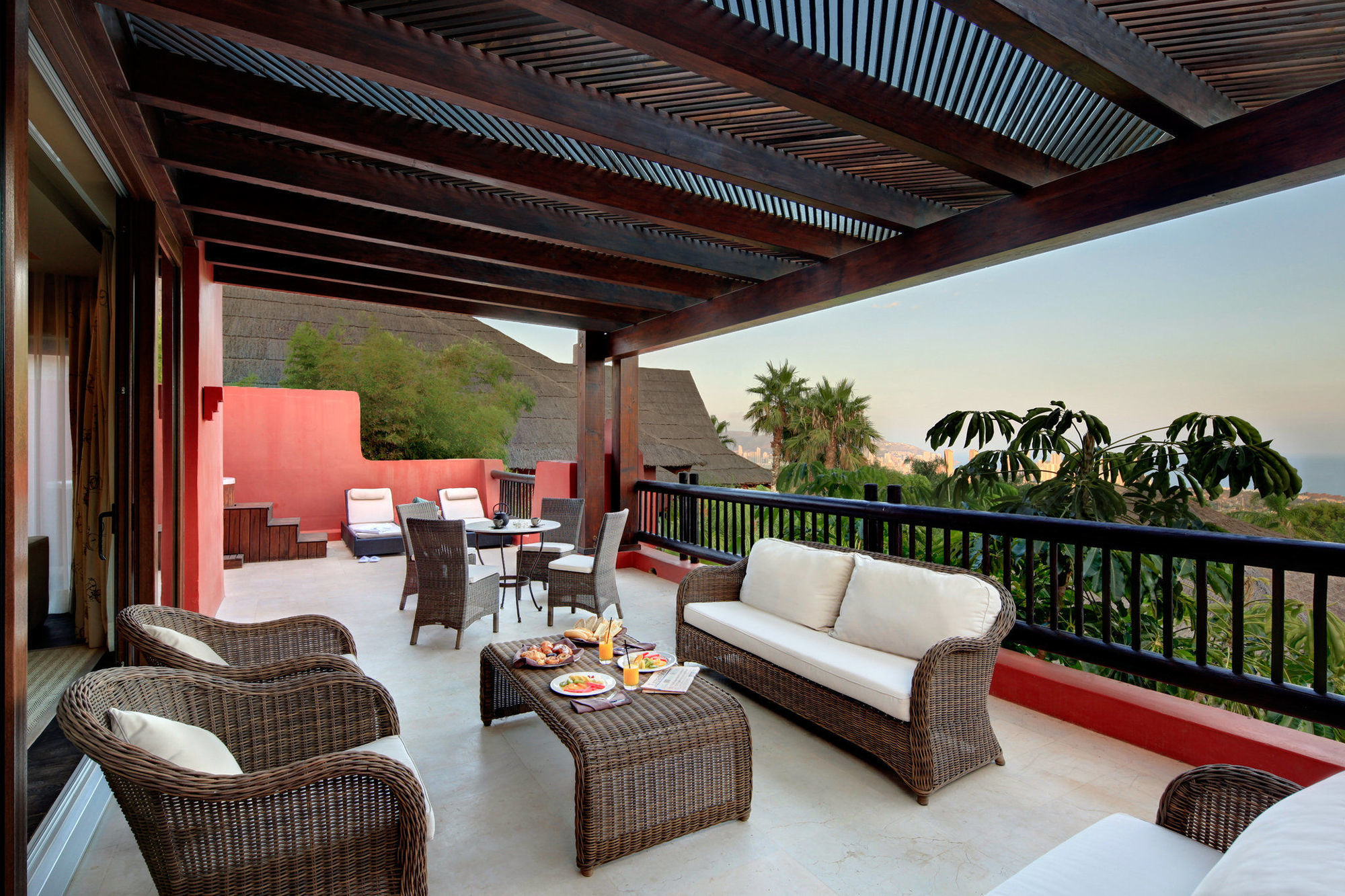 Asia Gardens Hotel & Thai Spa, A Royal Hideaway Hotel Finestrat Exterior photo The Royal Mirage Hotel