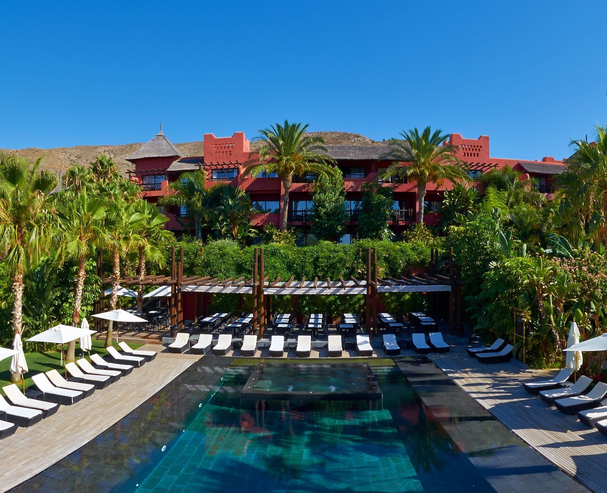 Asia Gardens Hotel & Thai Spa, A Royal Hideaway Hotel Finestrat Exterior photo The swimming pool at the hotel