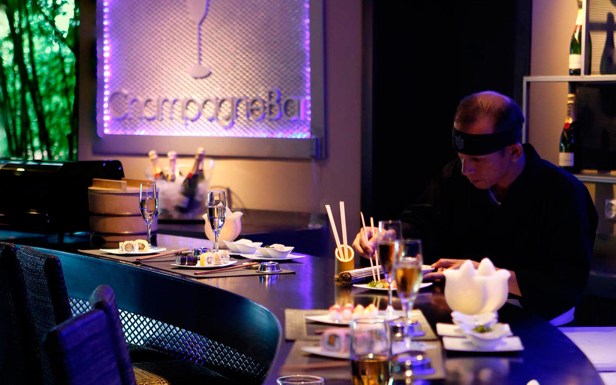 Asia Gardens Hotel & Thai Spa, A Royal Hideaway Hotel Finestrat Restaurant photo A dim sum restaurant in Hong Kong